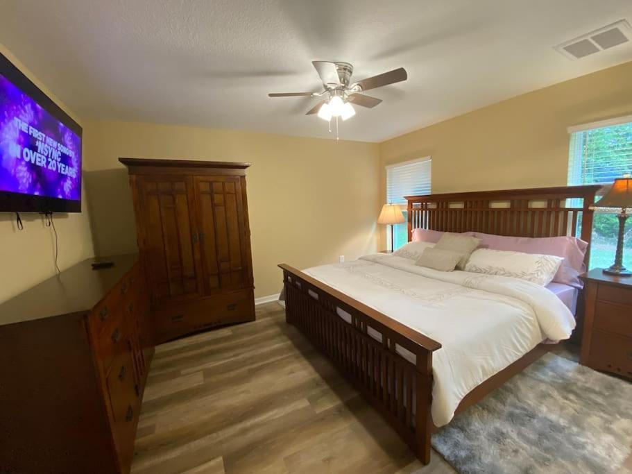 Vila Sundance' Acres *Brand New House*With Hot Tub Spring Hill Exteriér fotografie