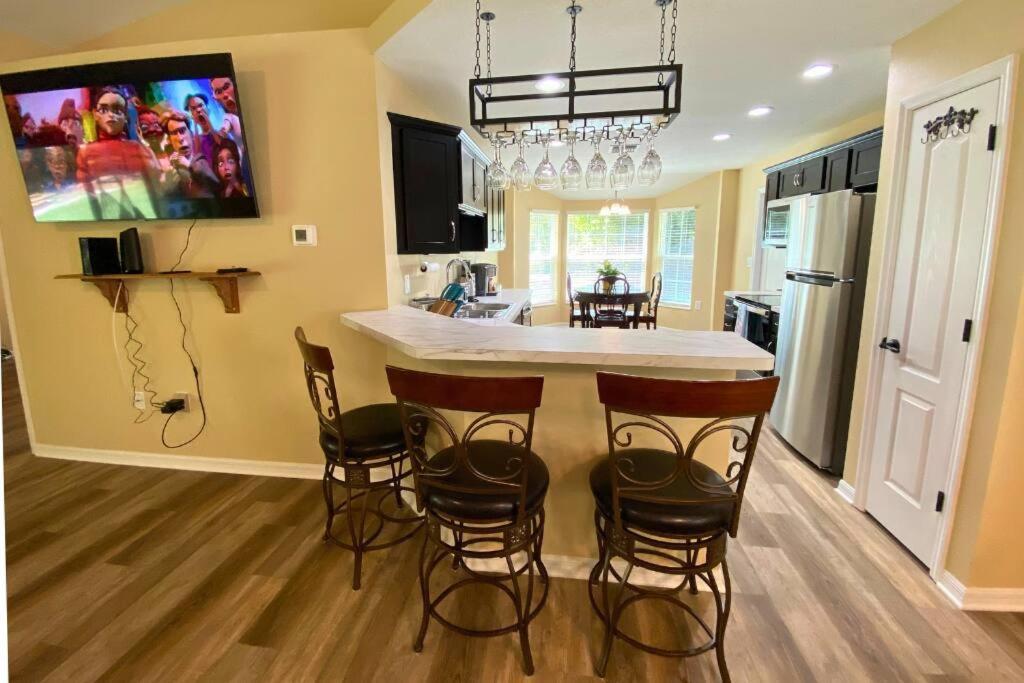 Vila Sundance' Acres *Brand New House*With Hot Tub Spring Hill Exteriér fotografie